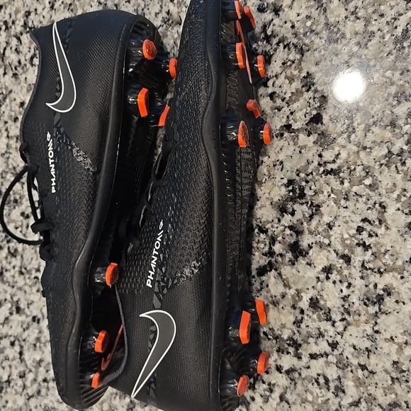 Nike Phantom GT2 Club MG 'Shadow Pack' Men's Soccer Cleats - Black/ Red. Size 8. - Picture 8 of 11